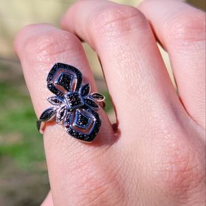 STERLING SILVER 925 BLACK SPINEL RING SIZE 8.5 MARKED TESTED